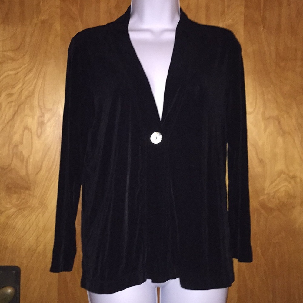 Units Black Shirt-Jacket w/ Mother Of Pearl Button Size SP